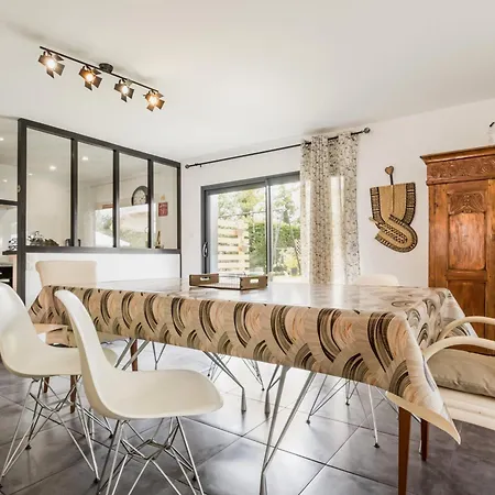 Semesterbostad Charmante Grange Renovee Avec Piscine Et Wifi - Fr-1-306-822 Fresnay-en-Retz