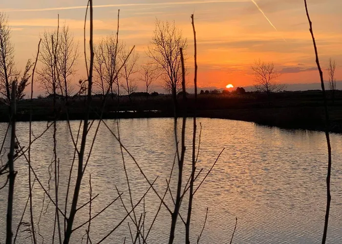 Ferienhaus Charmante Grange Renovee Avec Piscine Et Wifi - Fr-1-306-822