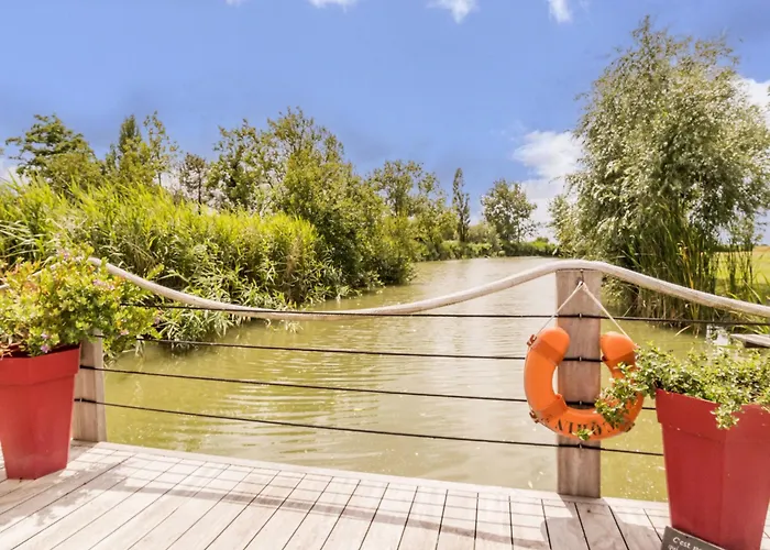 Charmante Grange Renovee Avec Piscine Et Wifi - Fr-1-306-822 * Fresnay-en-Retz